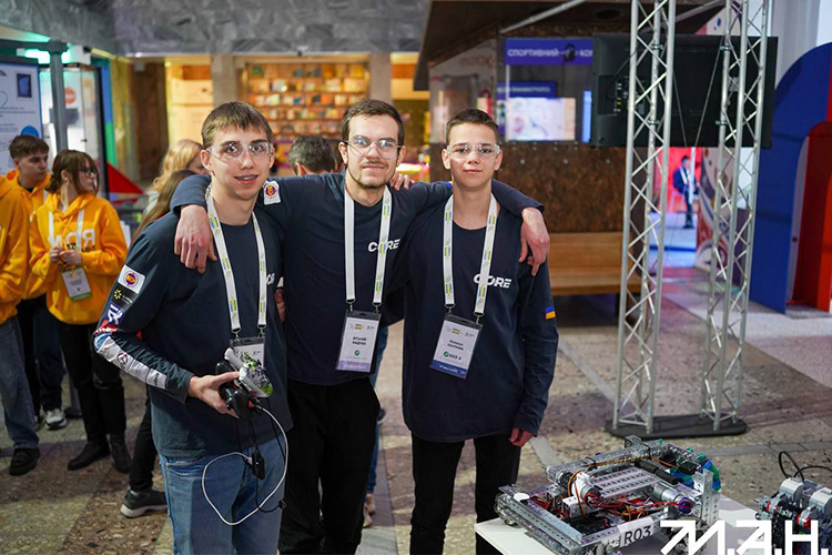 Команда студента ЧНУ виступила у фіналі «GENIUS Olympiad Ukraine»